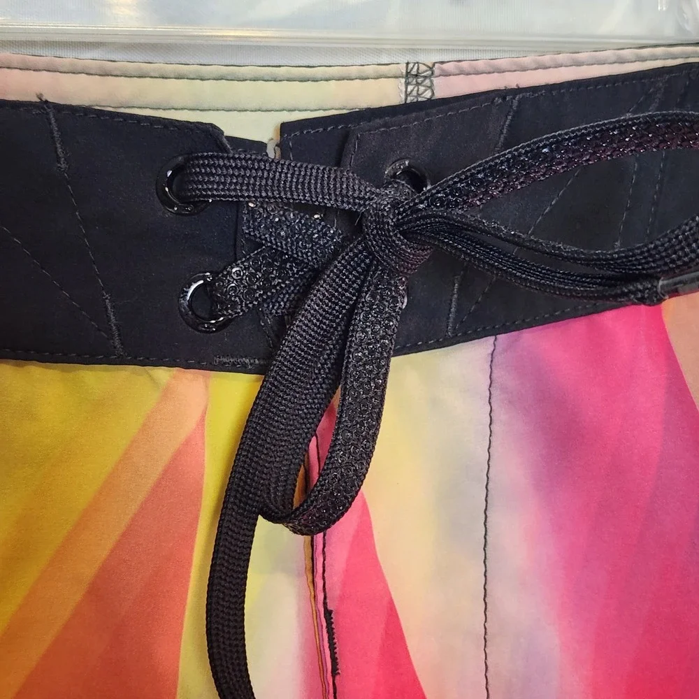 Oakley Board Shorts Mens 34 Rainbow Multi-Color Tie Front Side Pocket Swim Trunk
